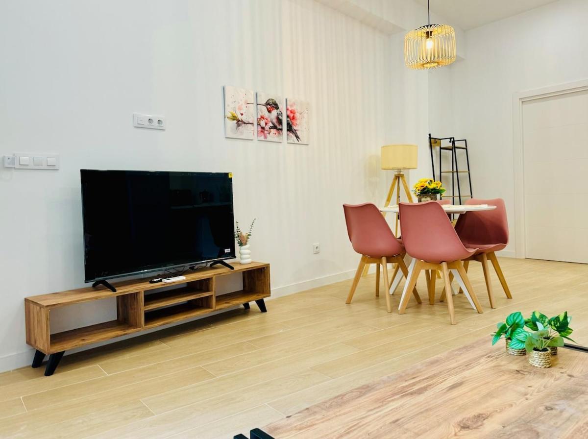 Loft 3 - Space & Conform Close To Center Apartament